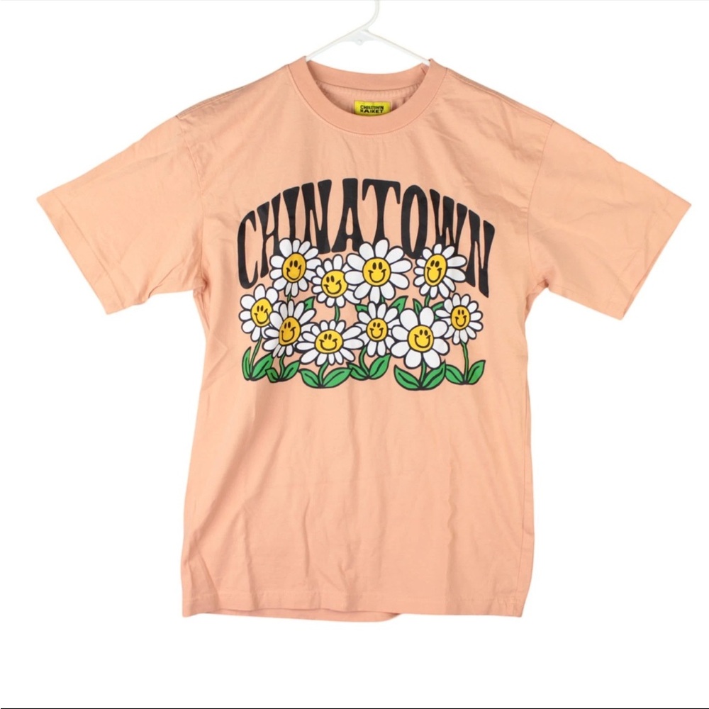 Chinatown Market Smiley Shirt Men M Salmon Pink Short Sleeve Tee Daisy Flowers